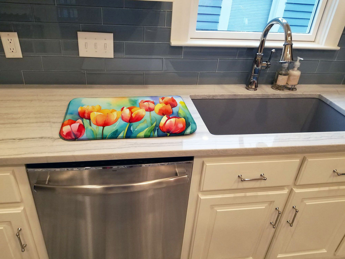Tulips in Watercolor Dish Drying Mat Absorbent Dish Drying Mat Pad for Kitchen Counter Dish Drainer Mat for Countertop, 14 x 21", Multicolor