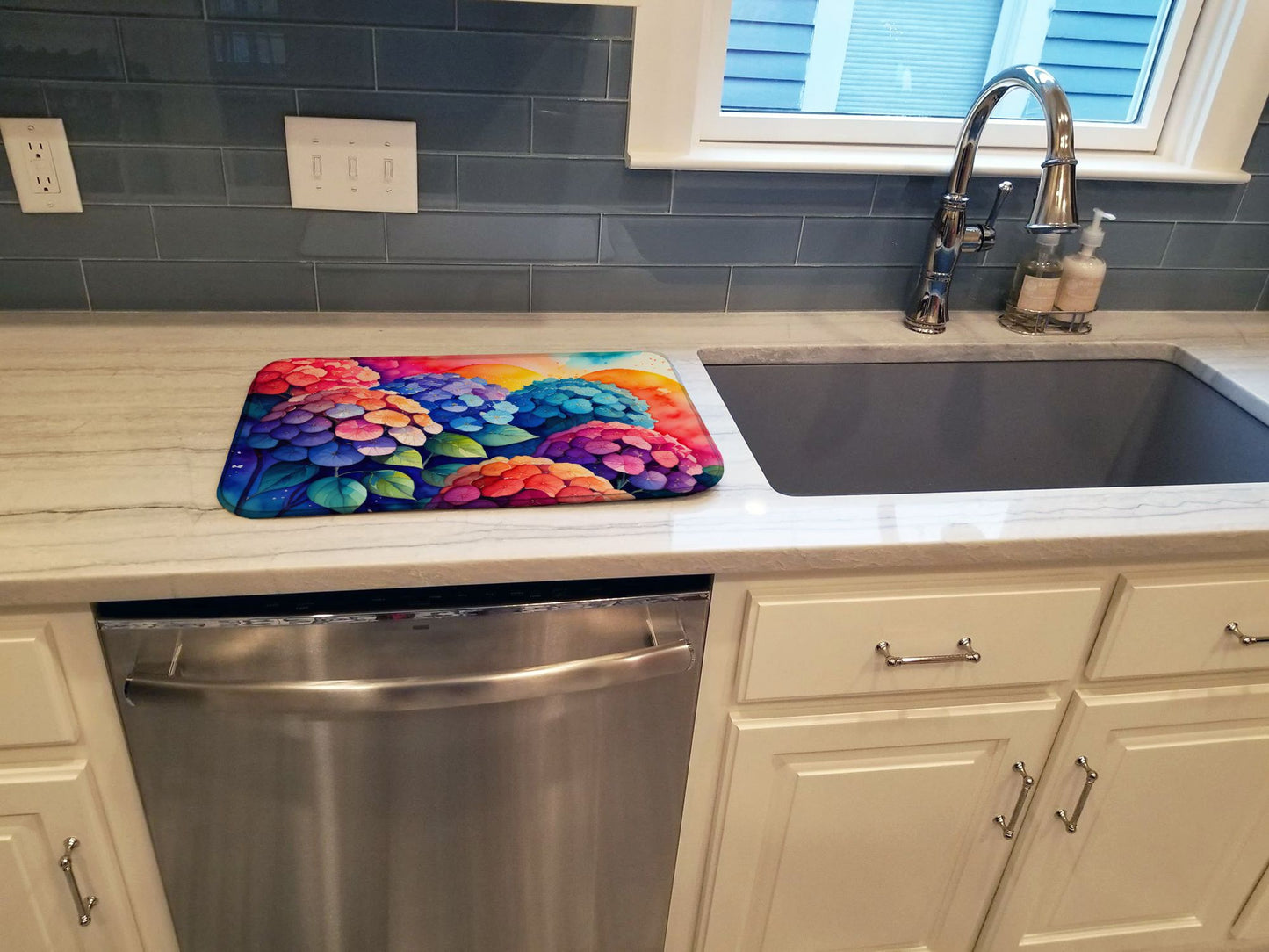 Hydrangeas in Color Dish Drying Mat Absorbent Dish Drying Mat Pad for Kitchen Counter Dish Drainer Mat for Countertop, 14 x 21", Multicolor