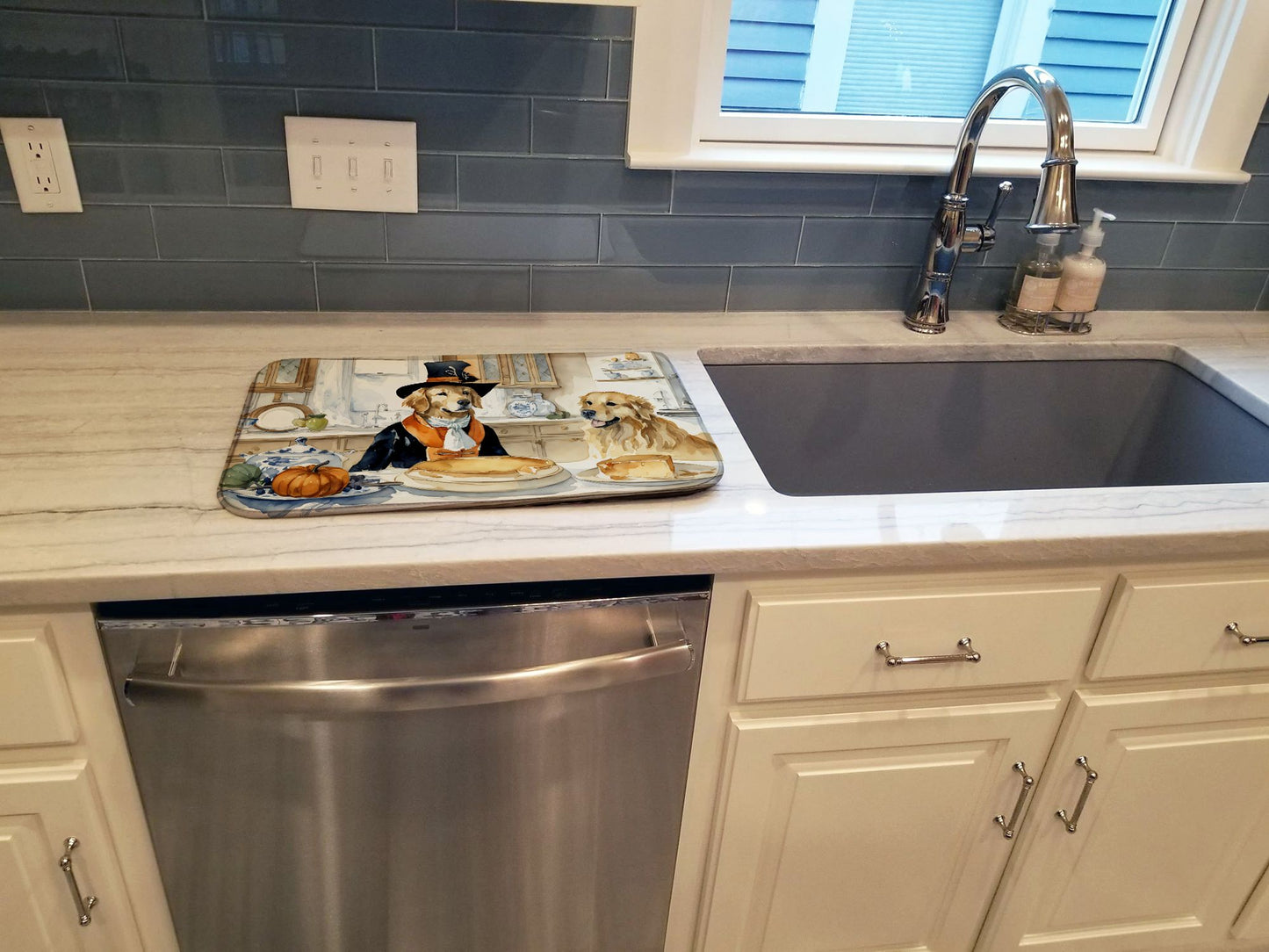 Golden Retriever Fall Kitchen Pumpkins Dish Drying Mat Absorbent Dish Drying Mat Pad for Kitchen Counter Dish Drainer Mat for Countertop, 14 x 21", Multicolor