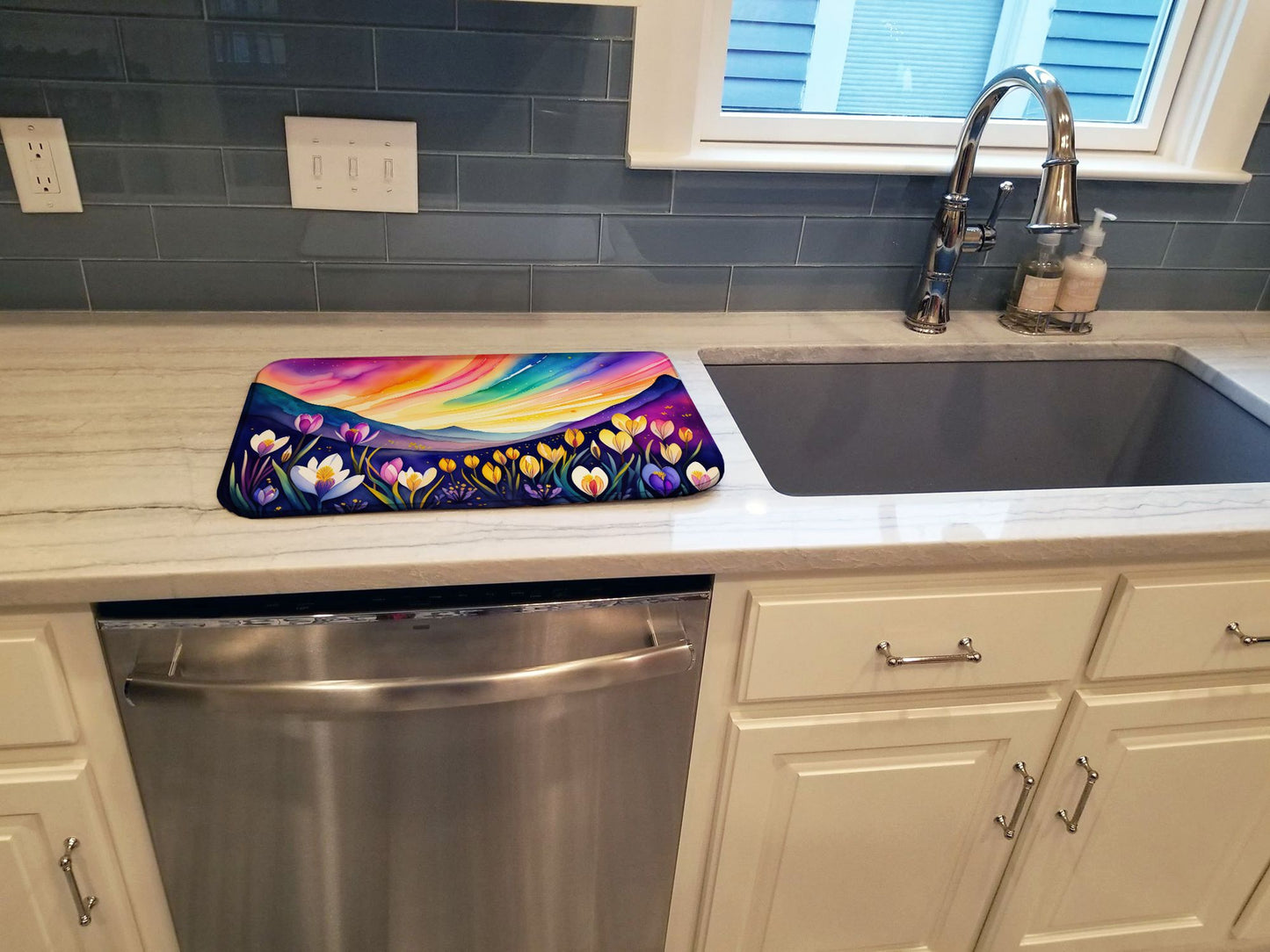 Crocus in Color Dish Drying Mat Absorbent Dish Drying Mat Pad for Kitchen Counter Dish Drainer Mat for Countertop, 14 x 21", Multicolor