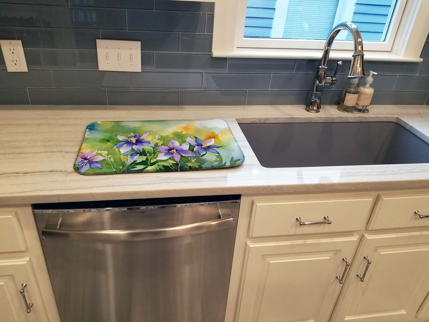 Colorado Rocky Mountain Columbine in Watercolor Dish Drying Mat Absorbent Dish Drying Mat Pad for Kitchen Counter Dish Drainer Mat for Countertop, 14 x 21", Multicolor