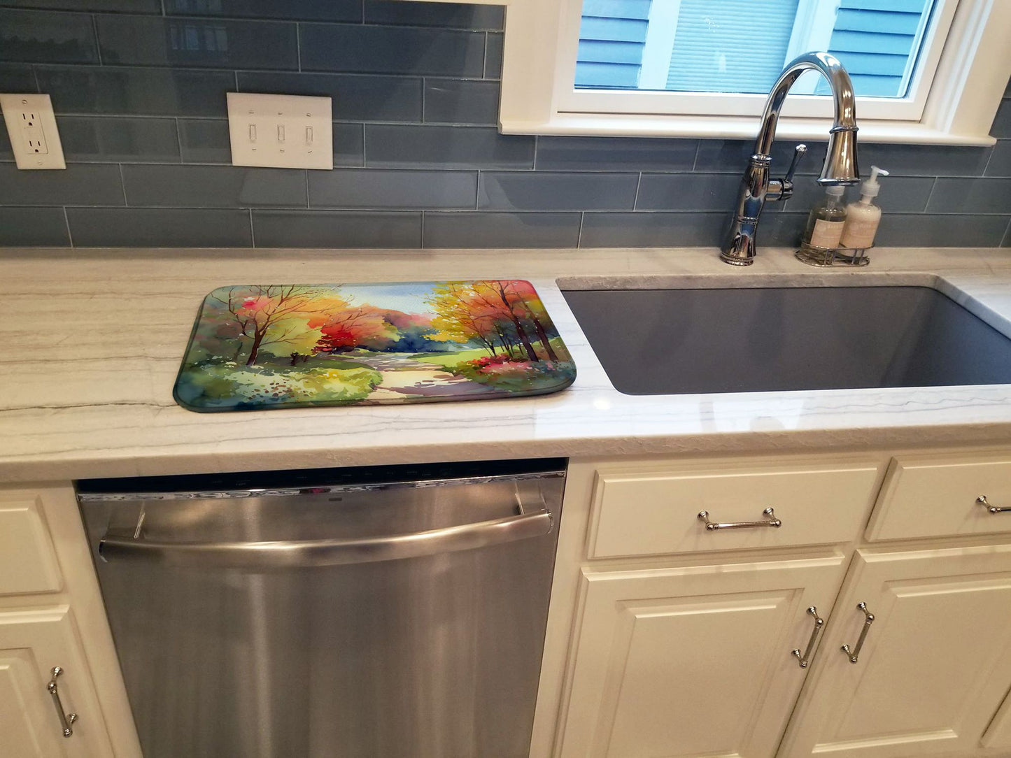North Carolina Dogwoods in Watercolor Dish Drying Mat Absorbent Dish Drying Mat Pad for Kitchen Counter Dish Drainer Mat for Countertop, 14 x 21", Multicolor